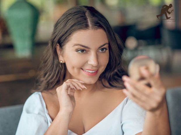 Đột nhiên chăm chút, quan tâm ngoại hình