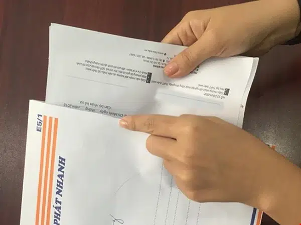 Nộp hồ sơ ly hôn qua đường bưu điện
