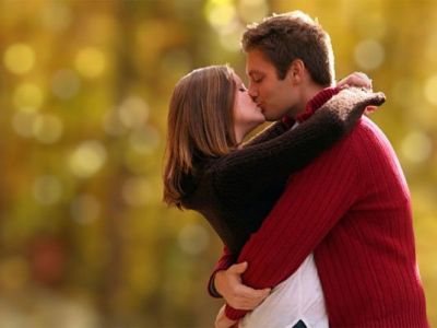 Hướng dẫn cách hôn lãng mạn không khó như bạn nghĩ