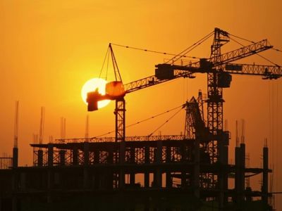 Có nên Lấy chồng làm công trình, xây dựng?