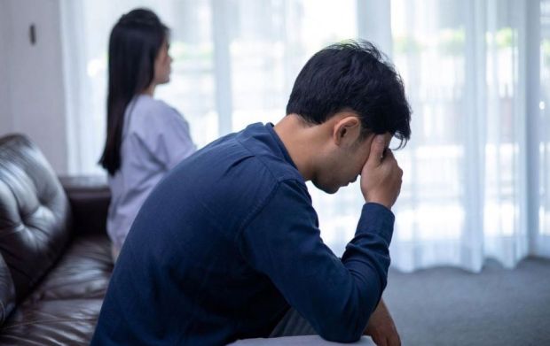 Thường xuyên về nhà trong trạng thái mệt mỏi