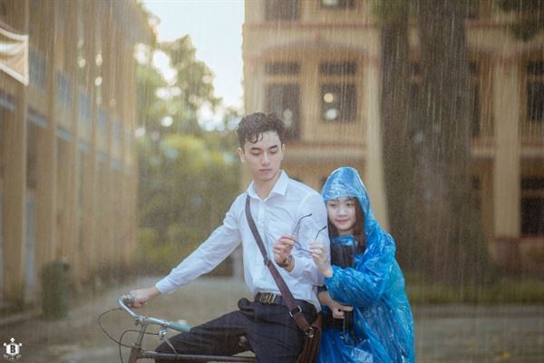 tình yêu thày trò